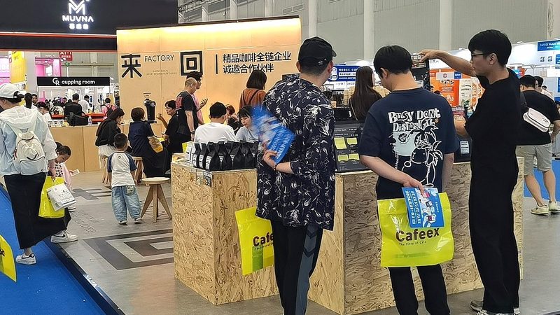 画册设计材质分类解析：如何选择合适的效果图呈现